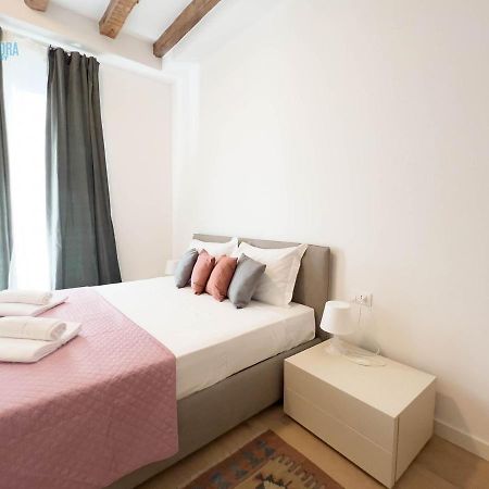 Cavana 5 Tirabora Short Rent Trieste Esterno foto